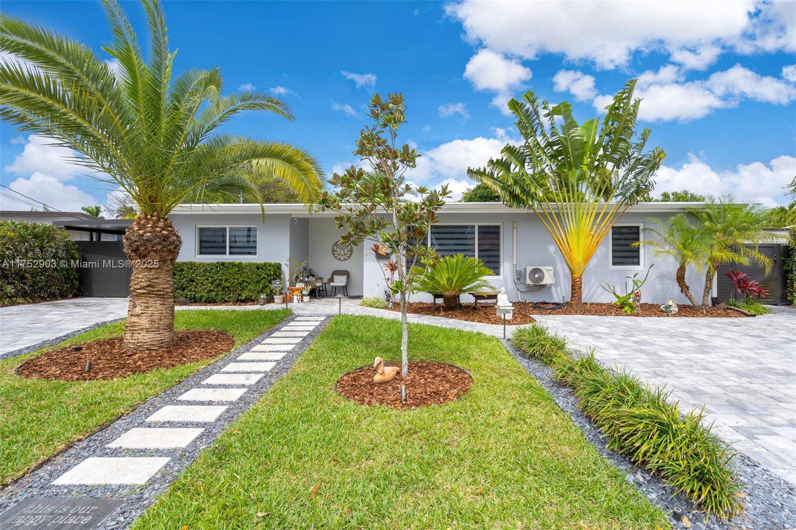 Miami, FL 33165,11261 SW 48th St