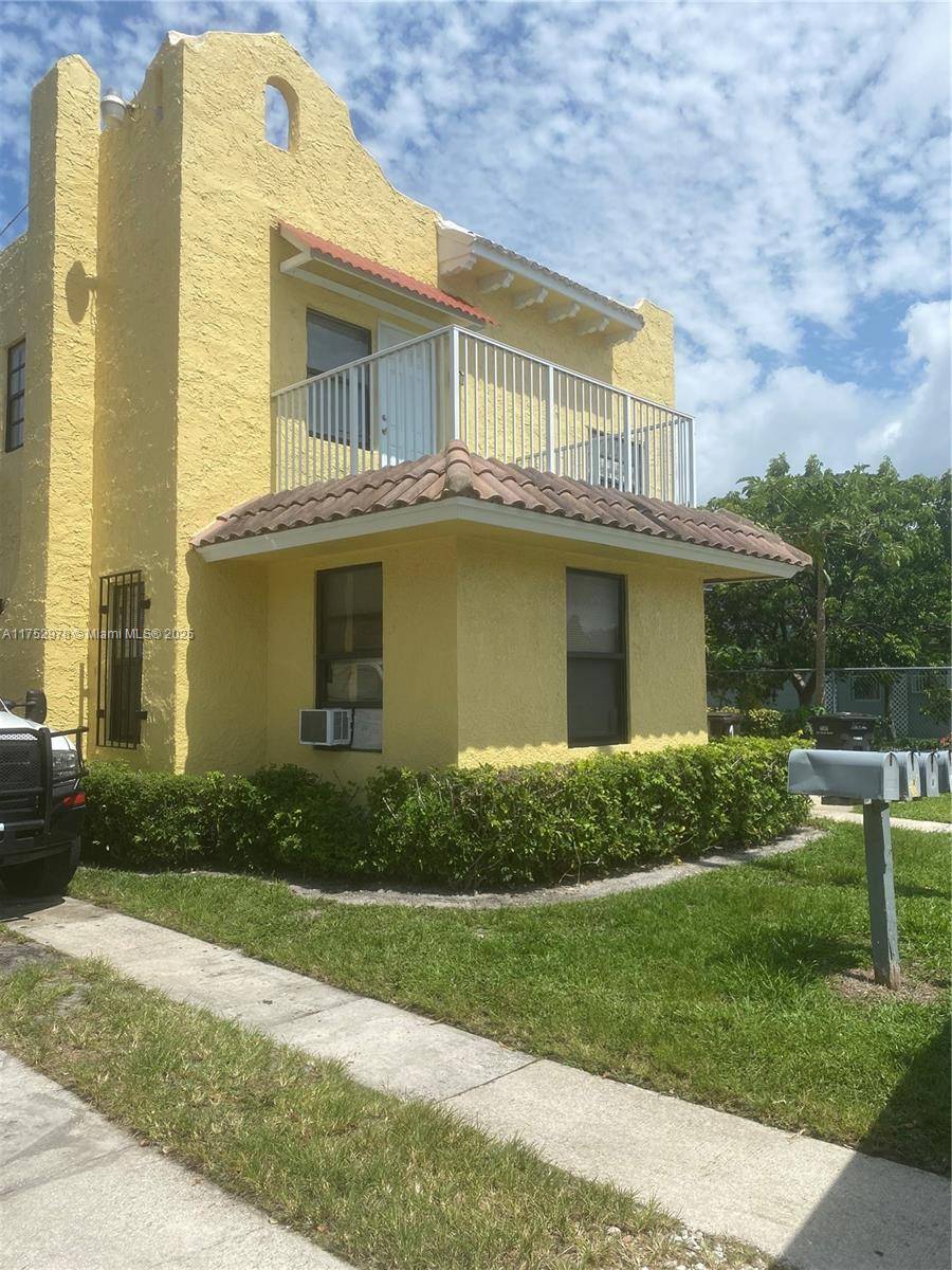 West Palm Beach, FL 33407,3011 Broadway Ave
