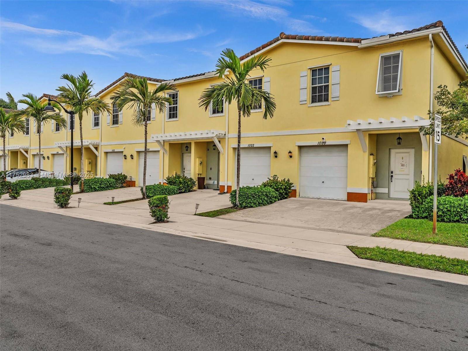 Lauderhill, FL 33313,1022 NW 40th Way