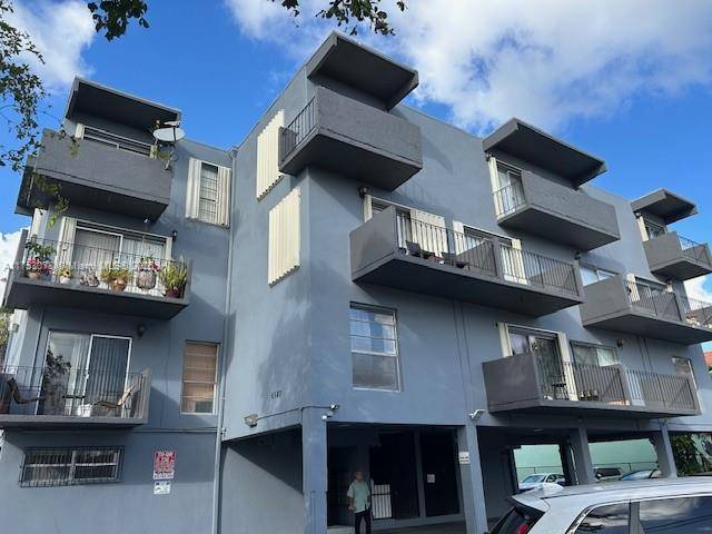 Miami, FL 33144,6580 W Flagler St #202