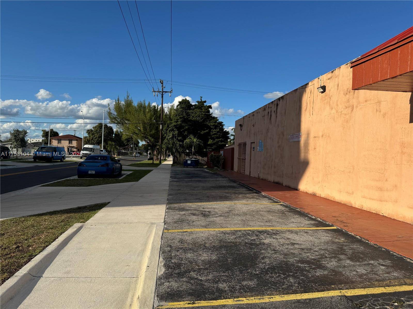 Hialeah, FL 33010,501-525 E 9th St