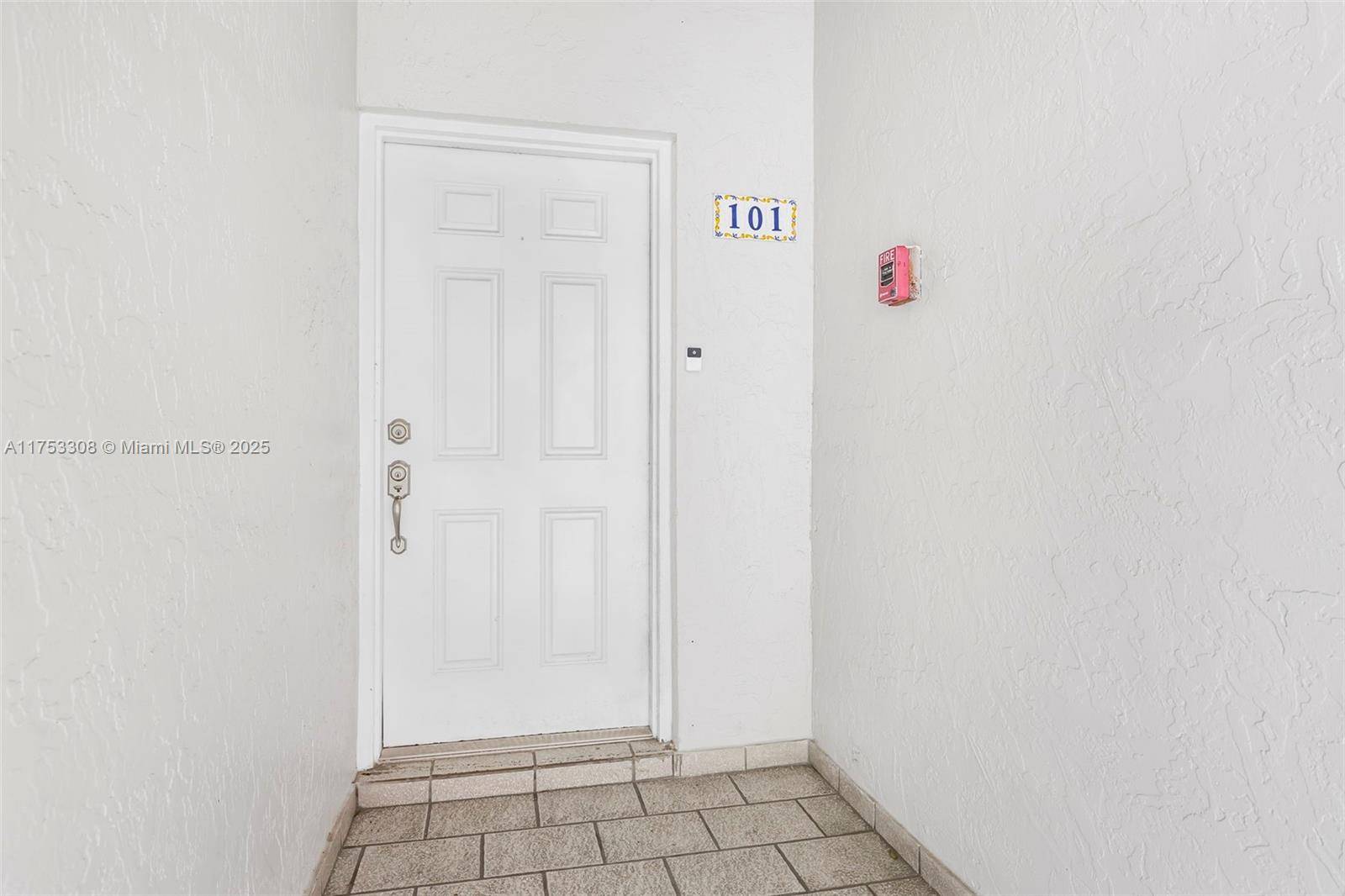 Miami, FL 33126,8425 NW 8th St #101