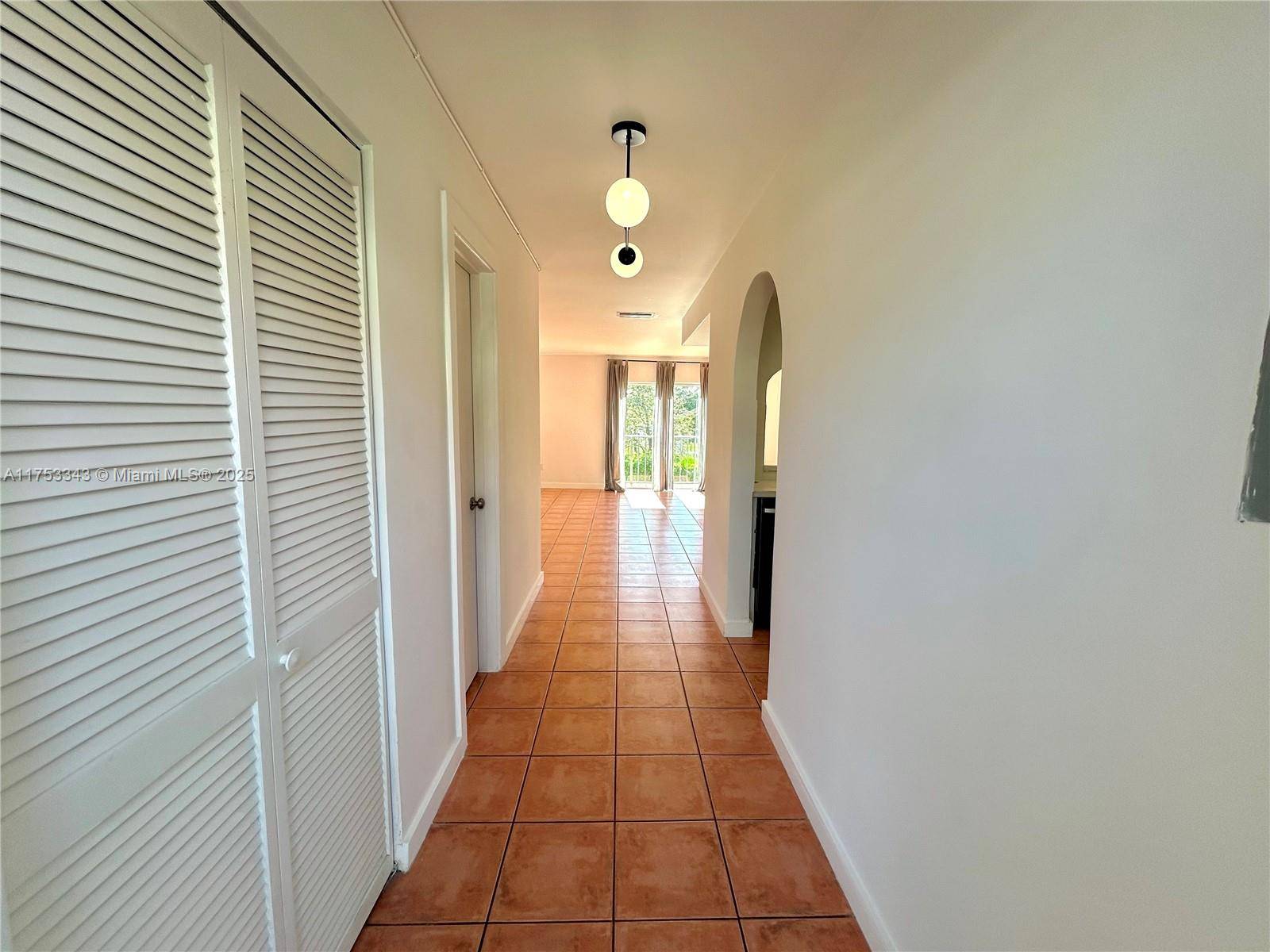 Pinecrest, FL 33156,8650 SW 67th Ave #1043