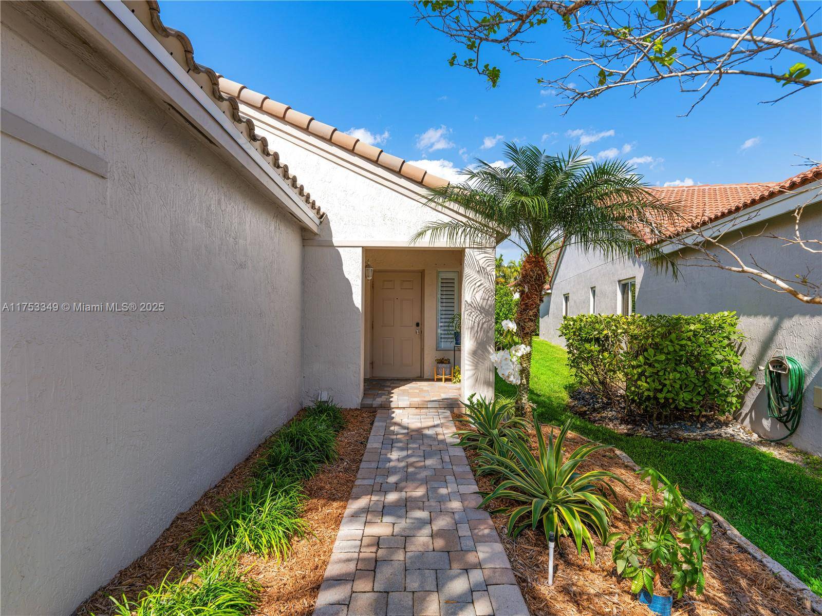 Weston, FL 33327,1371 Plumosa Way