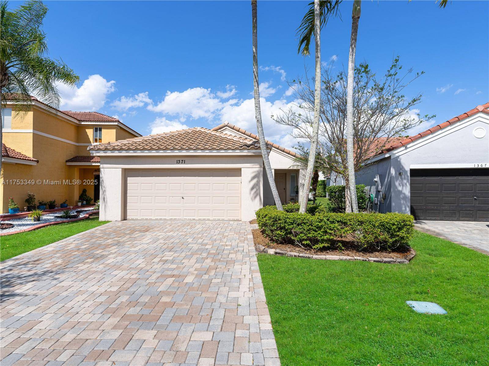 Weston, FL 33327,1371 Plumosa Way