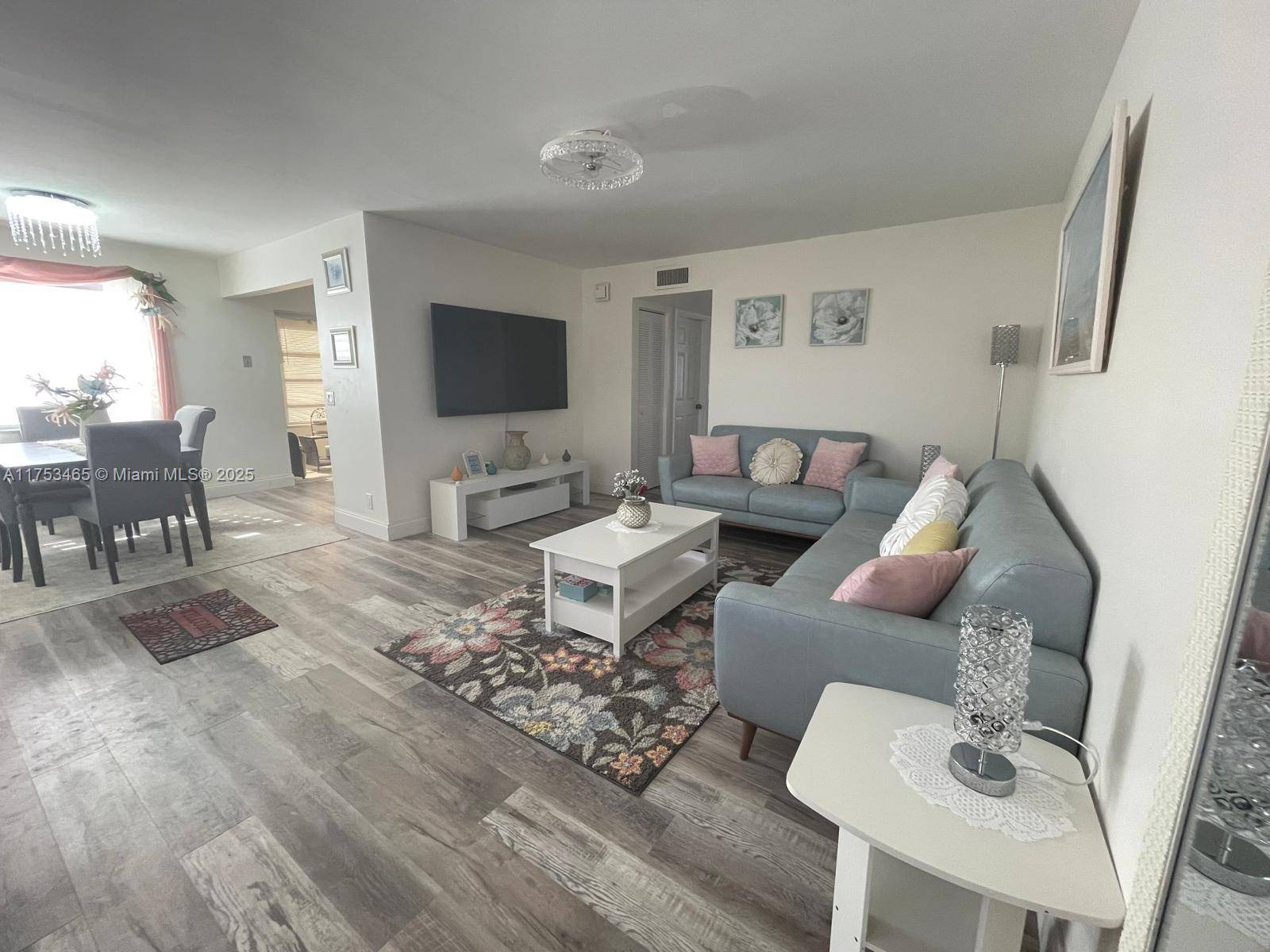 Delray Beach, FL 33484,127 Piedmont C #127