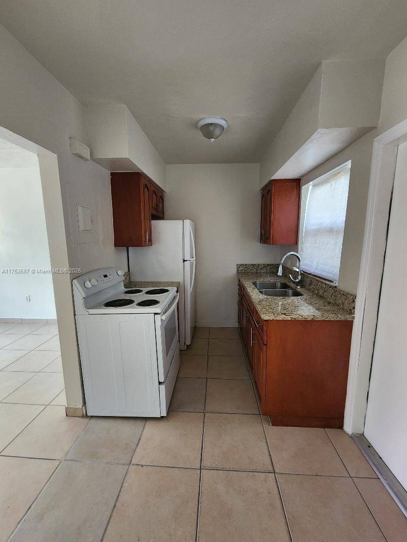 Miami, FL 33127,76 NW 51st St #0