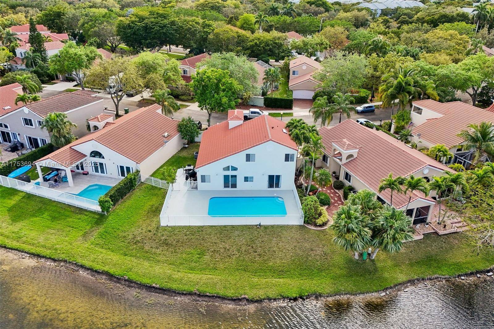 Weston, FL 33326,1444 Harbour Side Dr