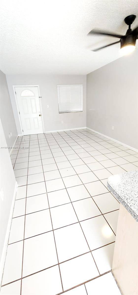 Hialeah, FL 33016,5500 W 21st Ct #204