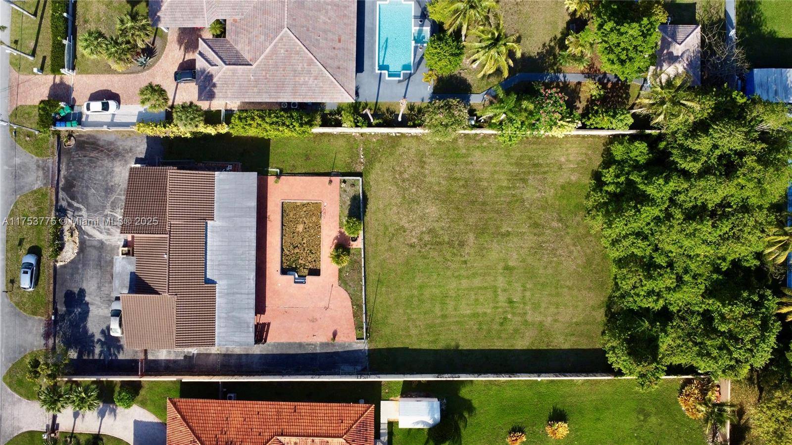 Miami, FL 33175,13820 SW 34th St