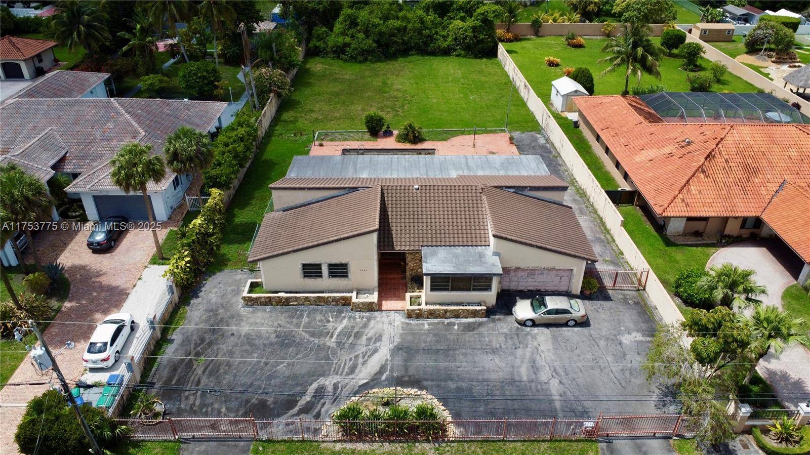 Miami, FL 33175,13820 SW 34th St