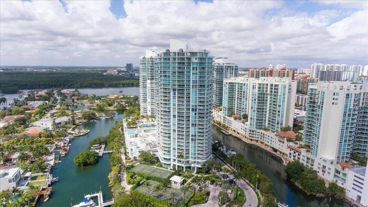 Sunny Isles Beach, FL 33160,16400 Collins Ave #1542