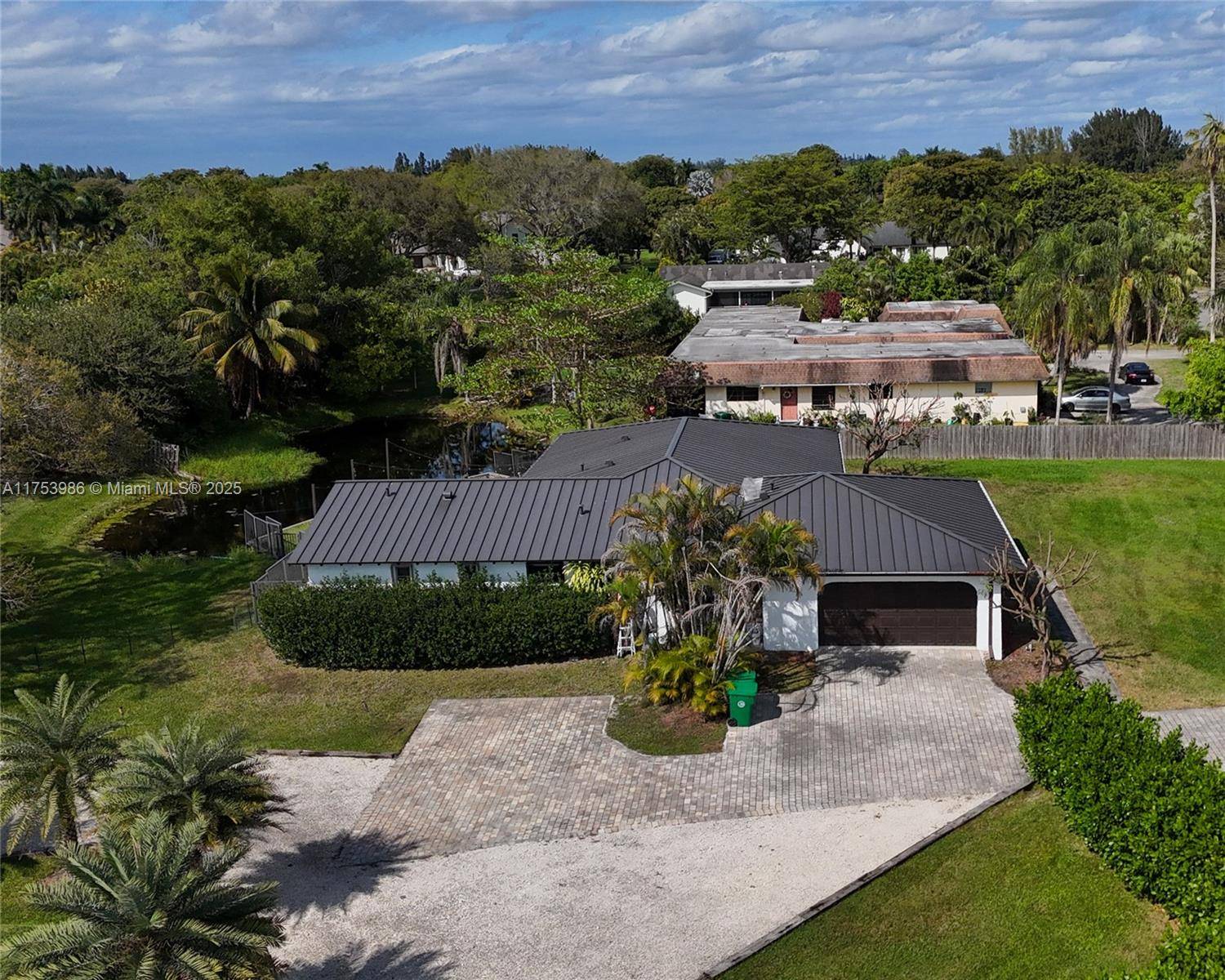 Davie, FL 33328,4281 SW 109th Ave