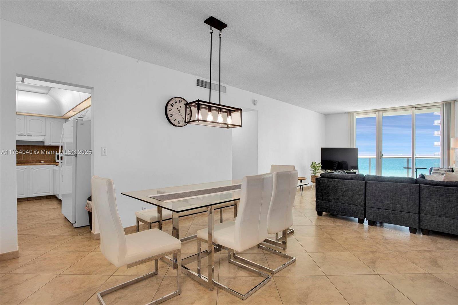 Hollywood, FL 33019,3901 S Ocean Dr #8M