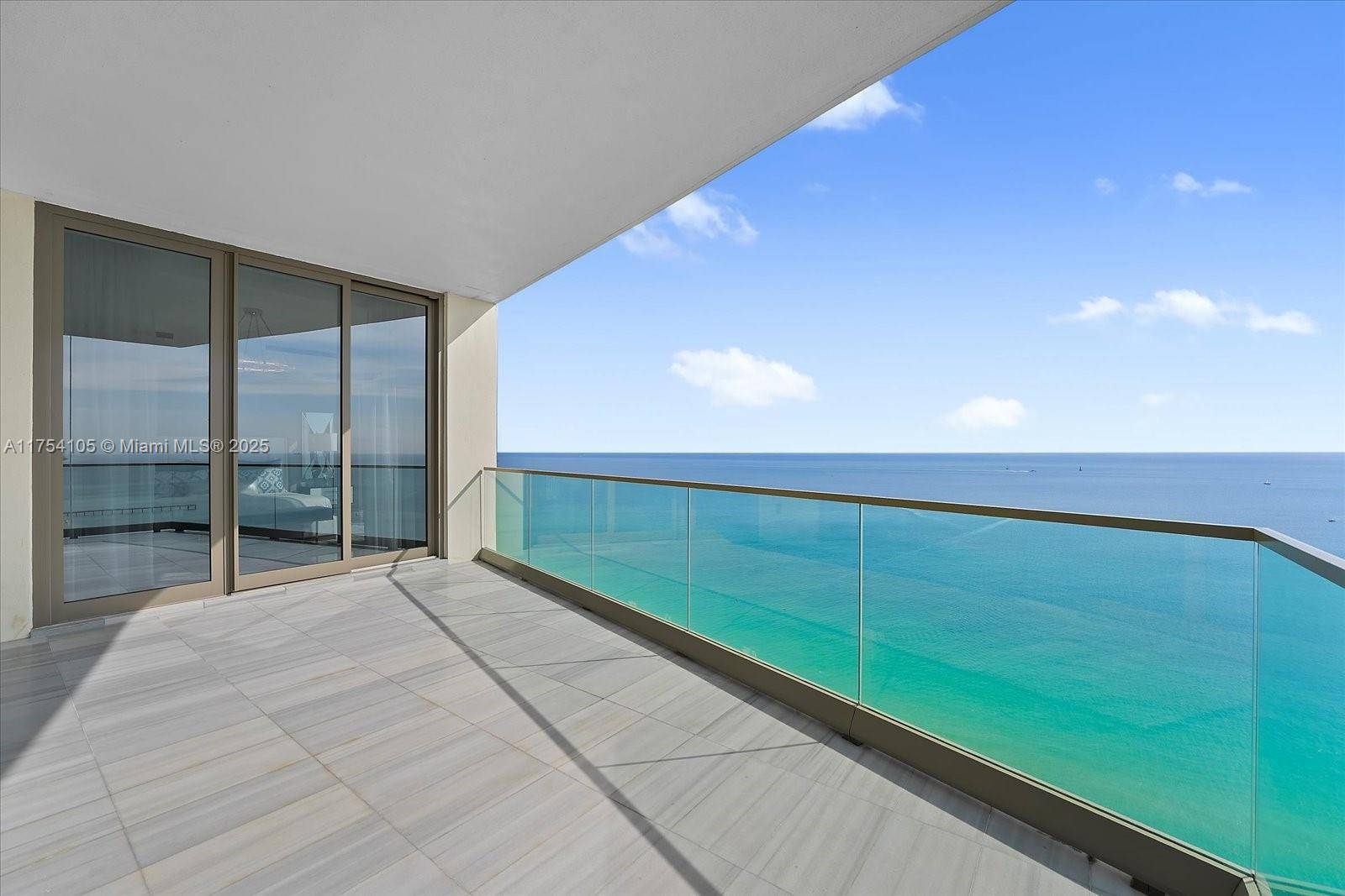Sunny Isles Beach, FL 33160,17901 Collins Ave #3004