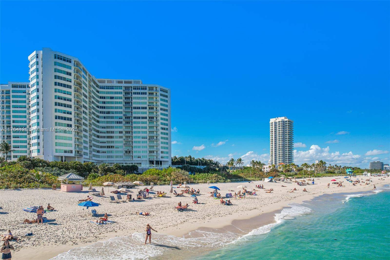 Miami Beach, FL 33141,7135 Collins Ave #1424