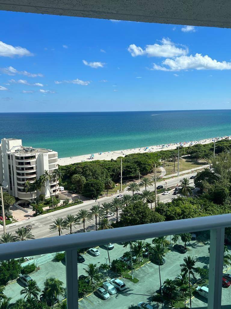 Sunny Isles Beach, FL 33160,100 Bayview Dr #1808