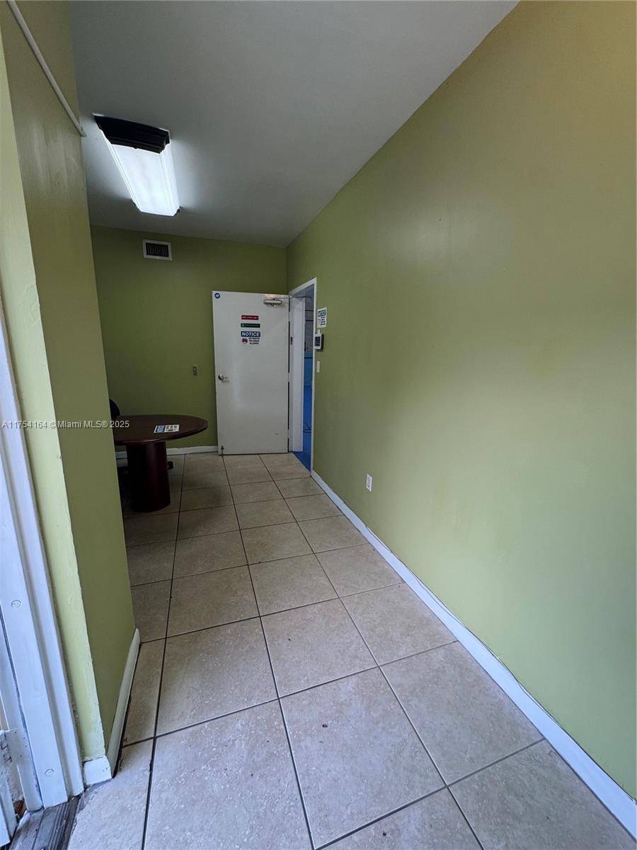 Hialeah Gardens, FL 33018,10820 NW 138th St #2-C