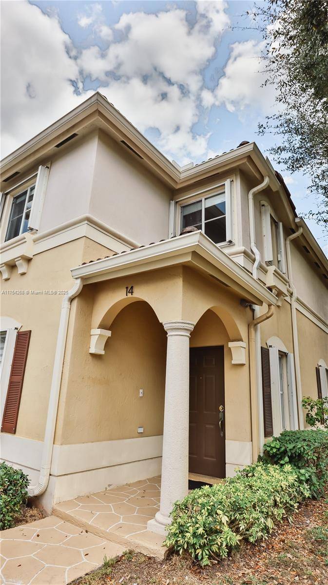 Miami, FL 33174,8822 W Flagler St #14