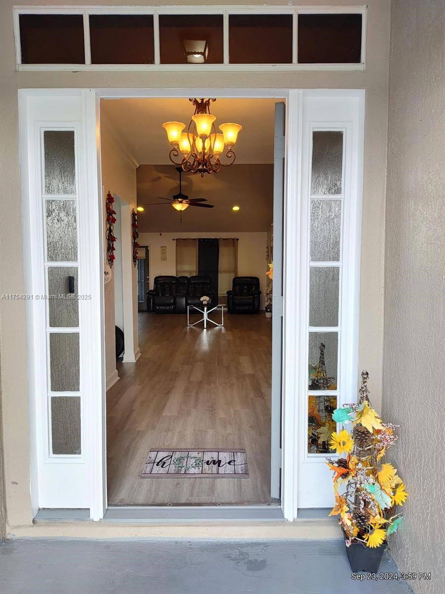 Lakeland, FL 33810,8794 Fort Socrum Village Way