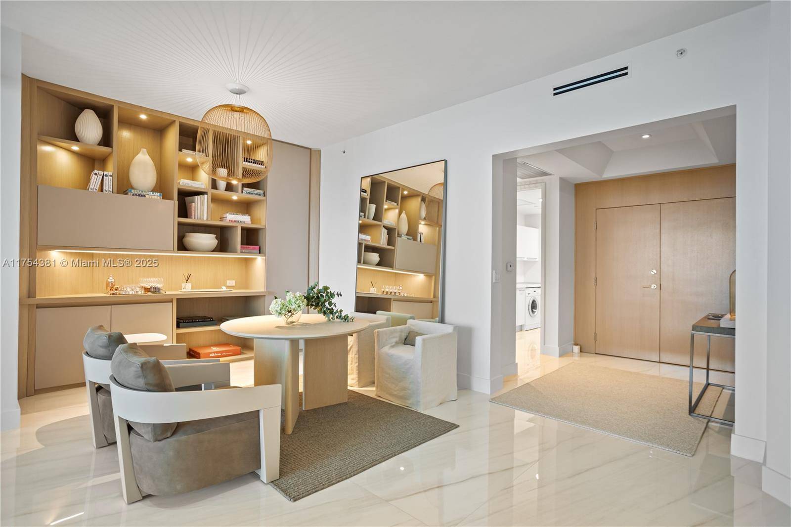 Sunny Isles Beach, FL 33160,16051 Collins Ave #3202