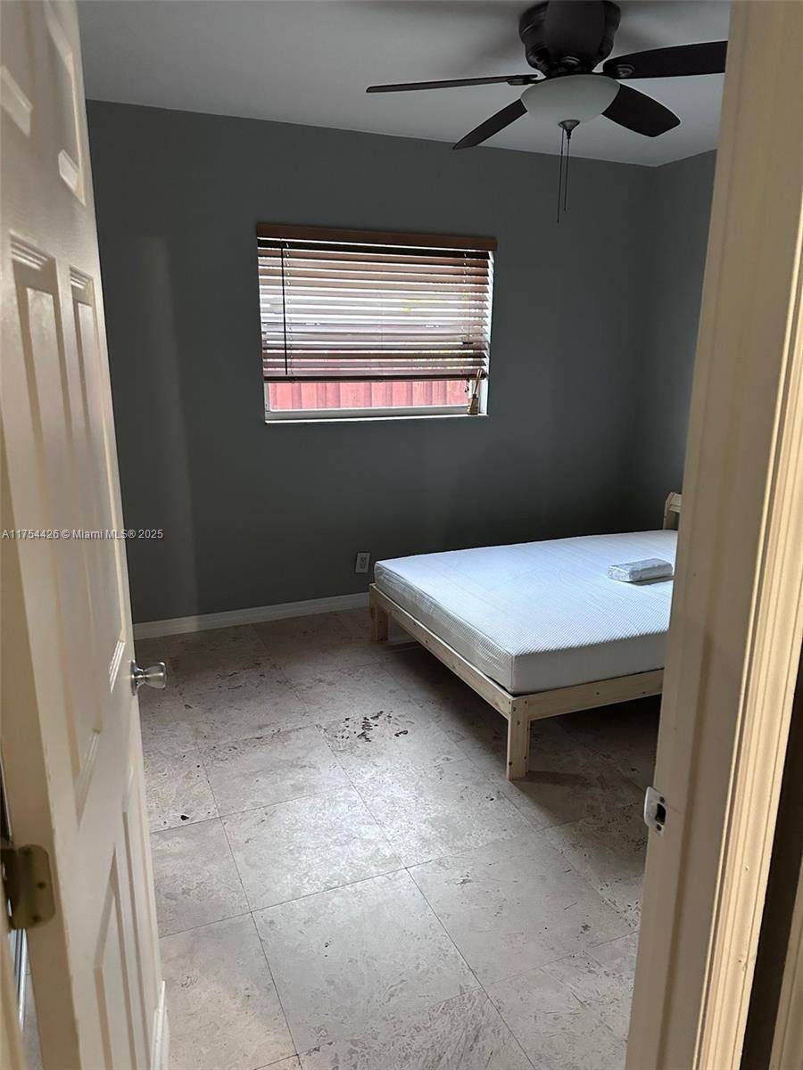 Fort Lauderdale, FL 33304,530 NE 15th Ct #1