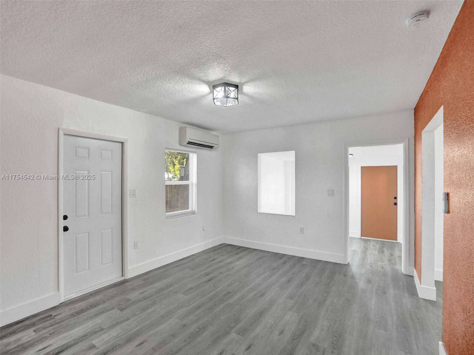 Fort Lauderdale, FL 33315,2720 SW 13th Ave