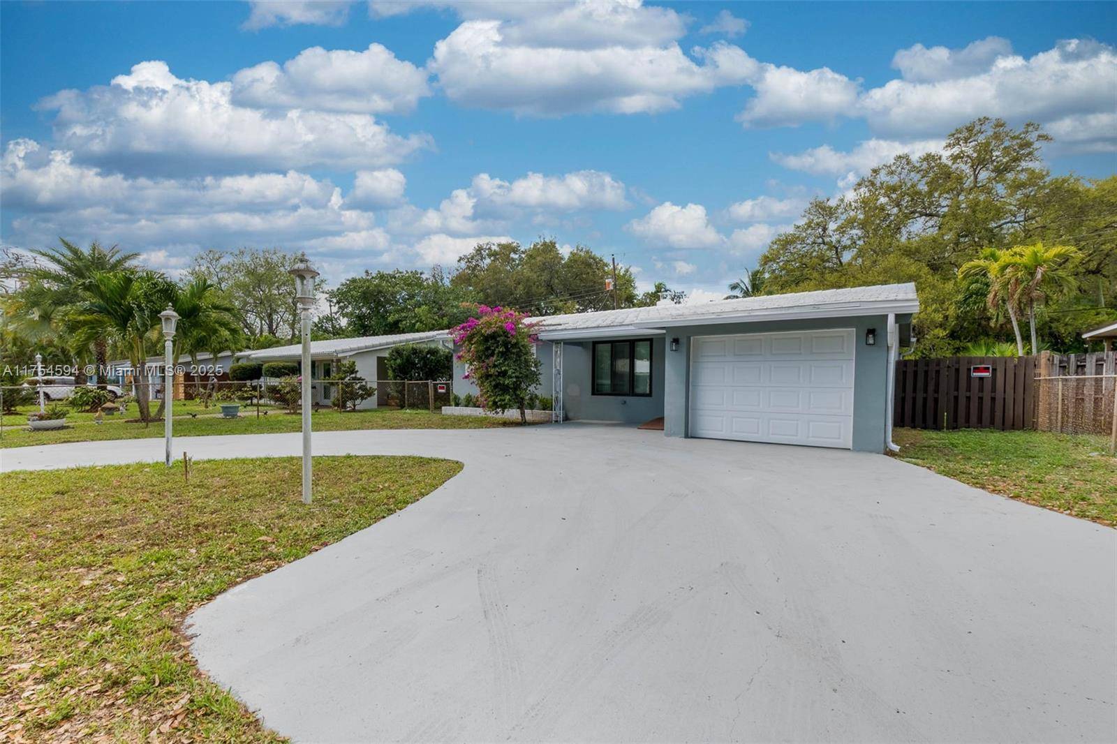 Dania Beach, FL 33312,4521 SW 25th Ter