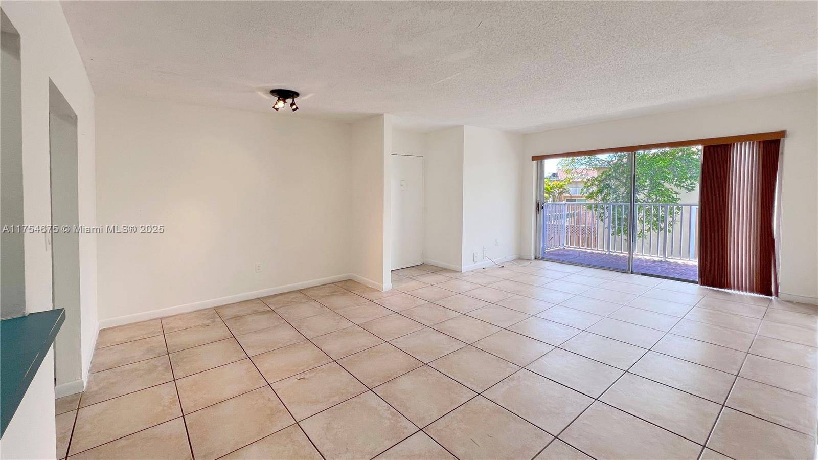 Doral, FL 33166,4670 NW 79th Ave #2F