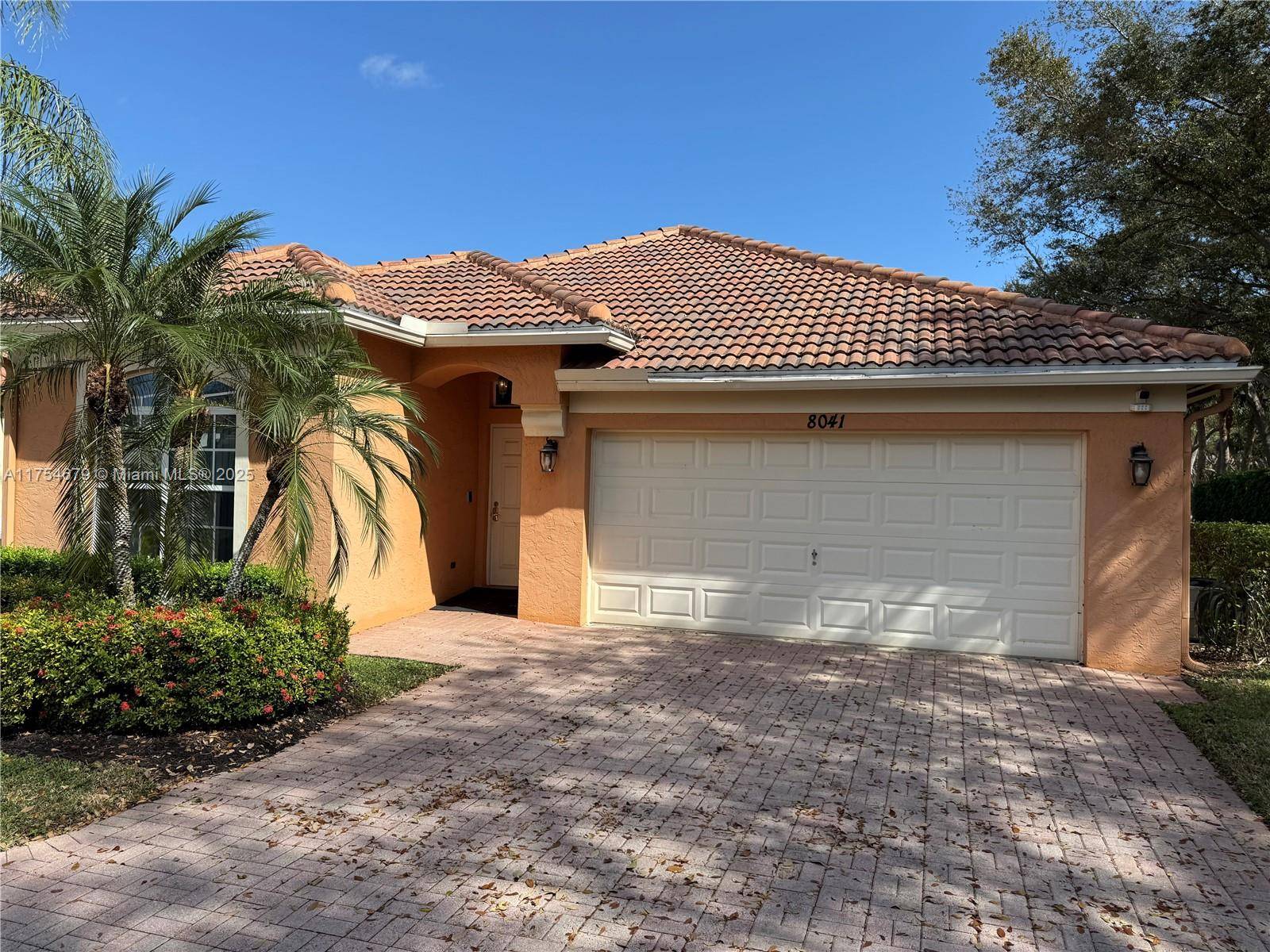 Riviera Beach, FL 33418,8041 Via Hacienda