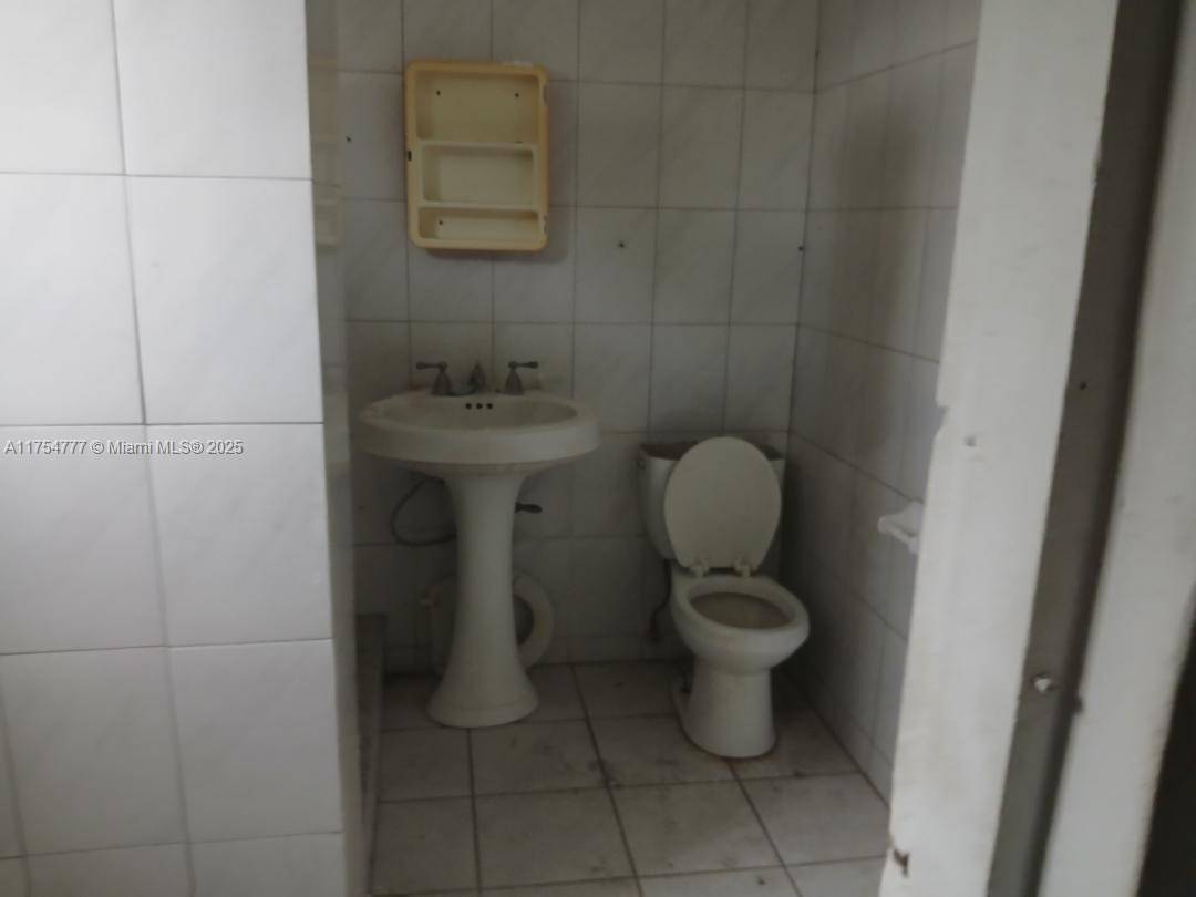 Miami, FL 33147,1535 NW 85th St