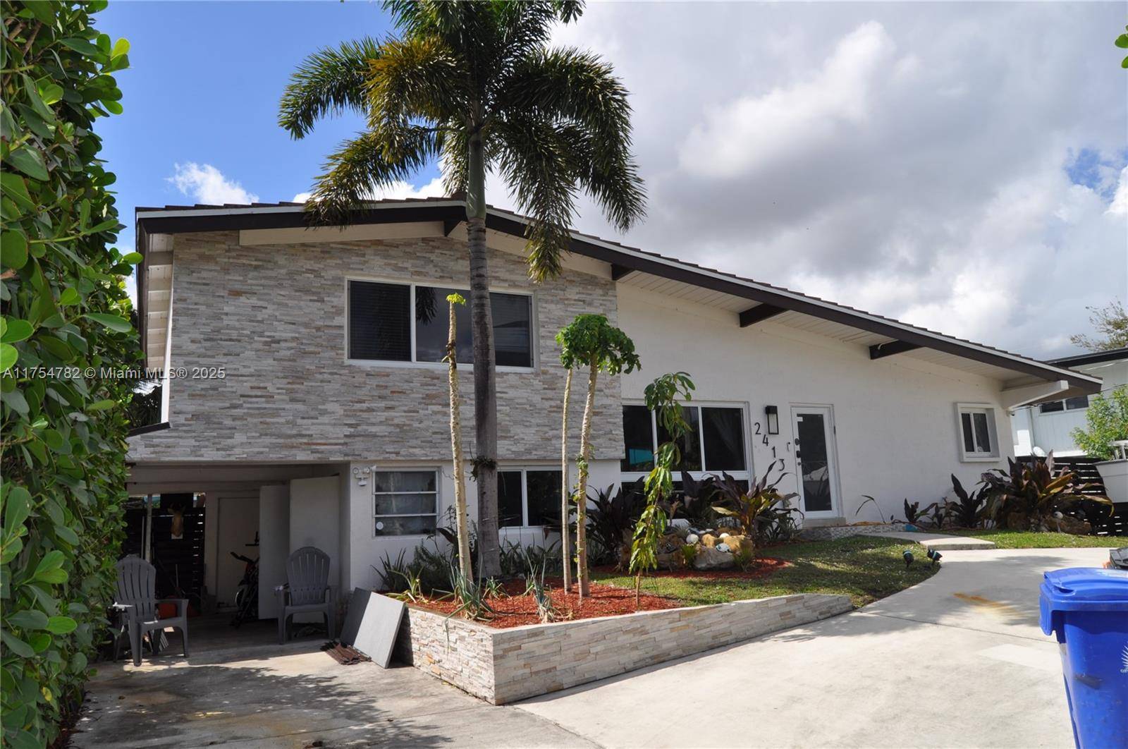 Fort Lauderdale, FL 33312,2413 Sugarloaf Ln