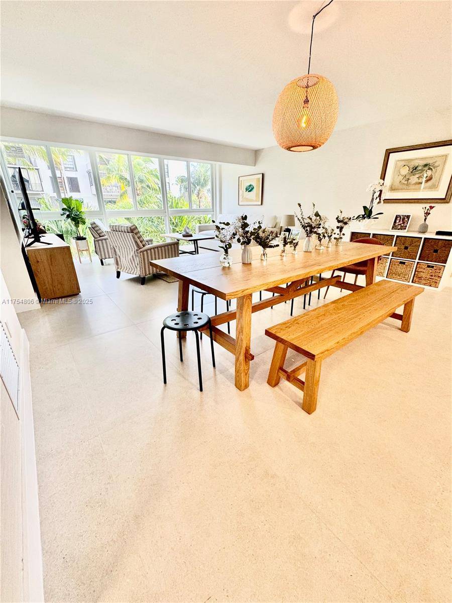 Key Biscayne, FL 33149,555 Crandon Blvd #32