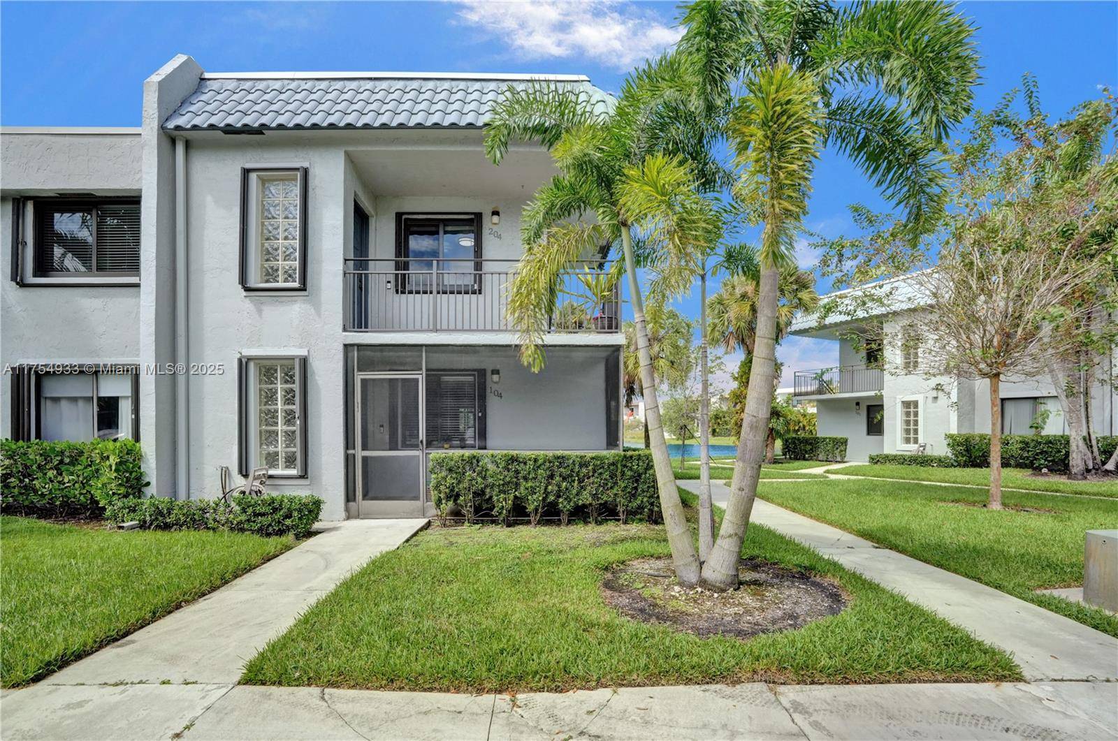 Weston, FL 33326,16561 Blatt Blvd #204