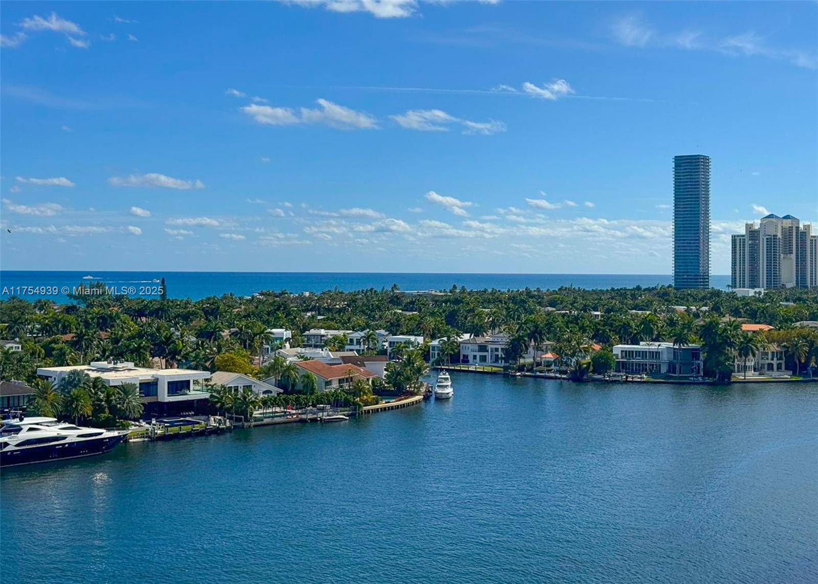 Aventura, FL 33180,20515 E Country Club Dr #1248