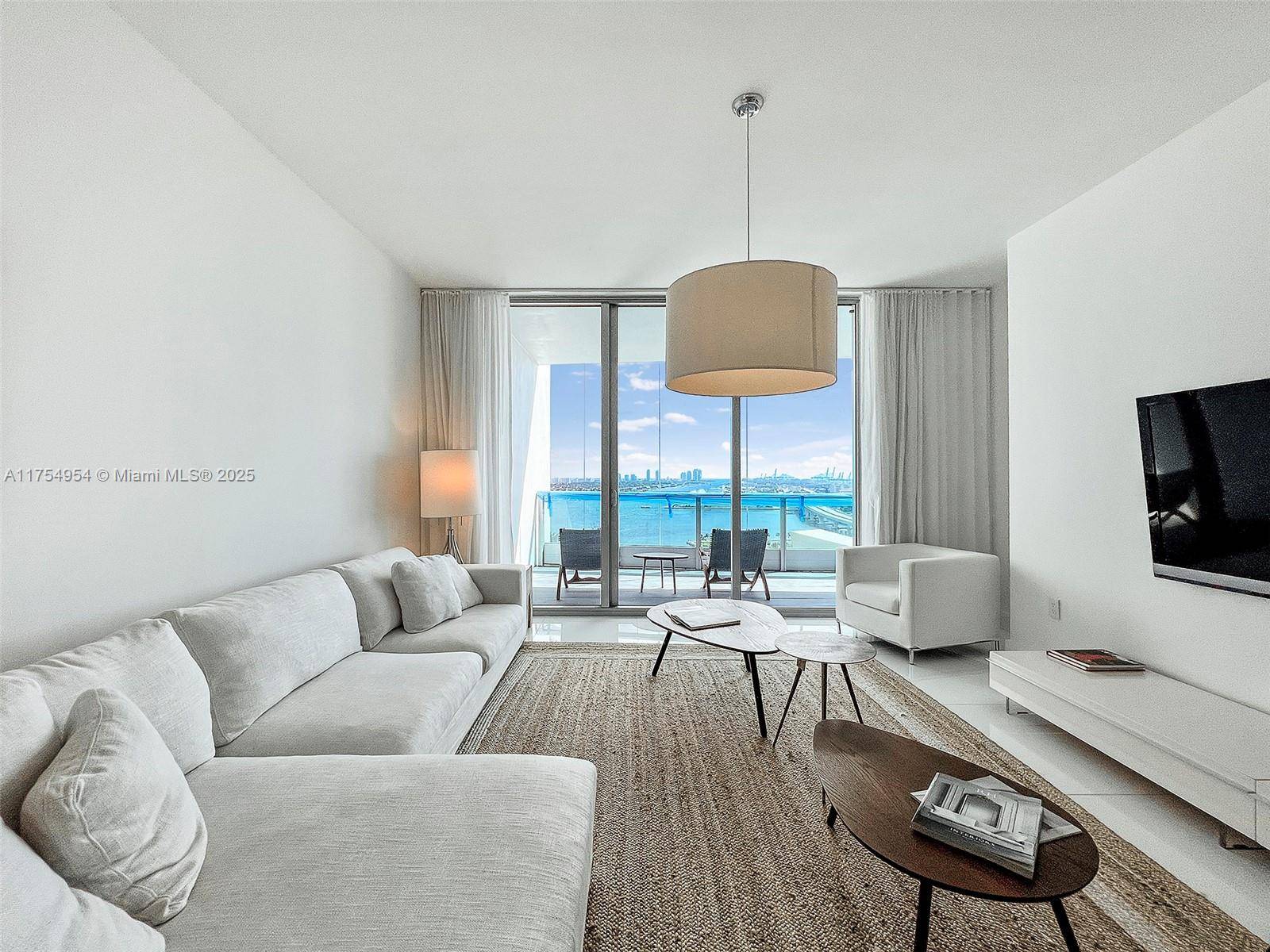 Miami, FL 33132,900 Biscayne Blvd #2302