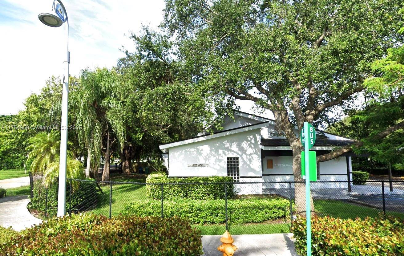 Palmetto Bay, FL 33157,18140 SW 97th Ave