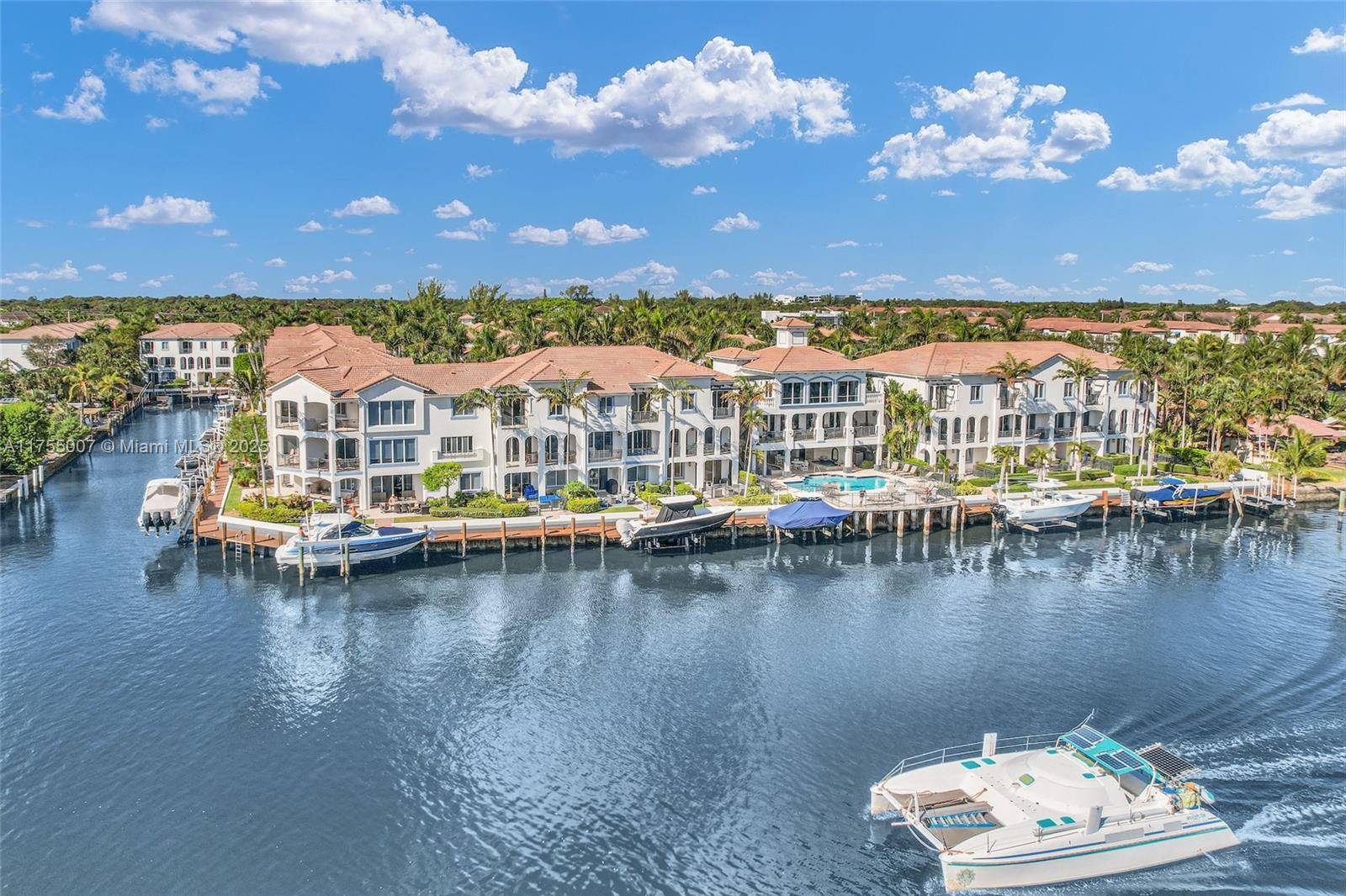 Boynton Beach, FL 33435,3127 Waterside Cir #3127