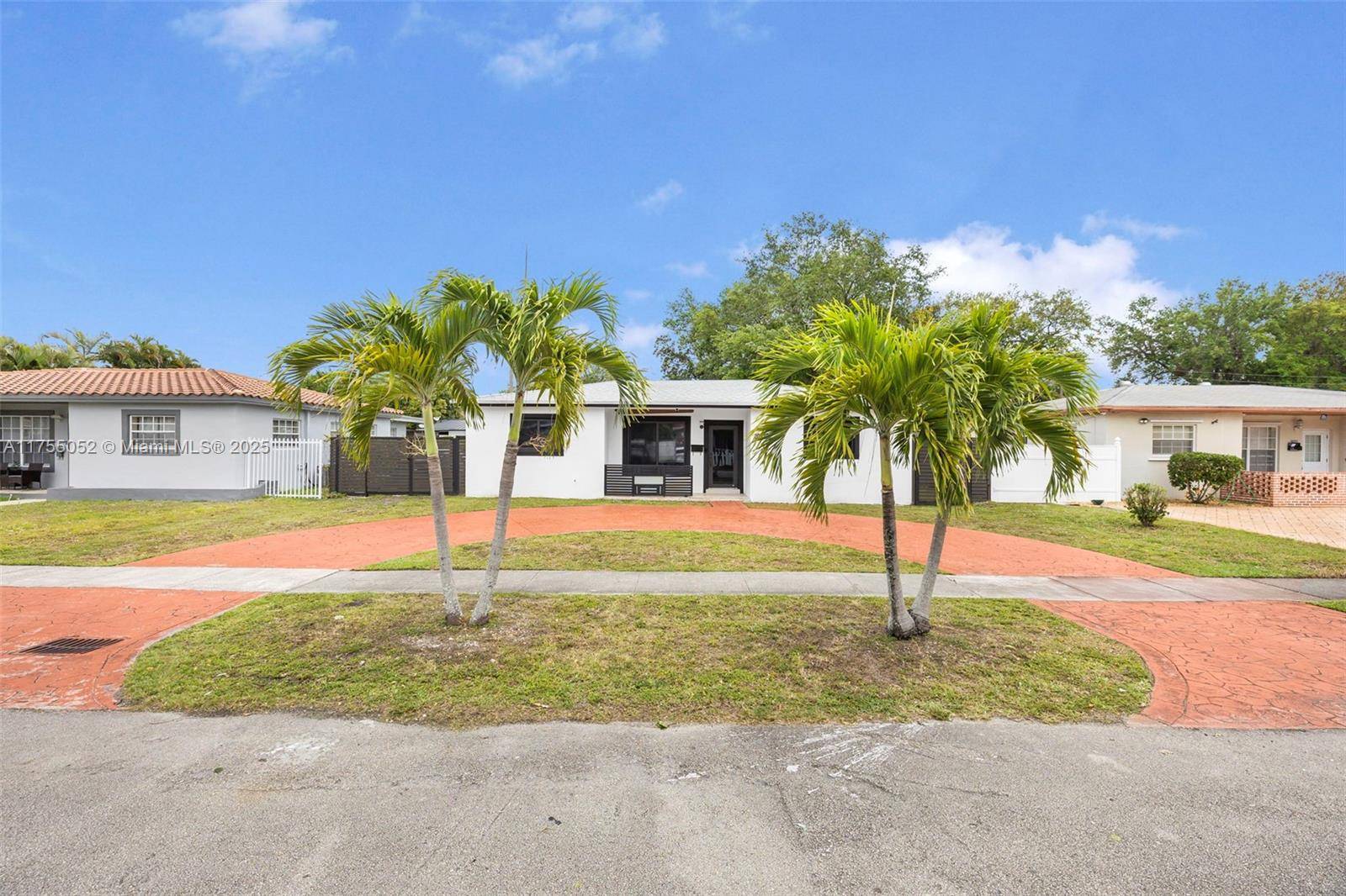 North Miami Beach, FL 33162,17001 NE 8th Pl
