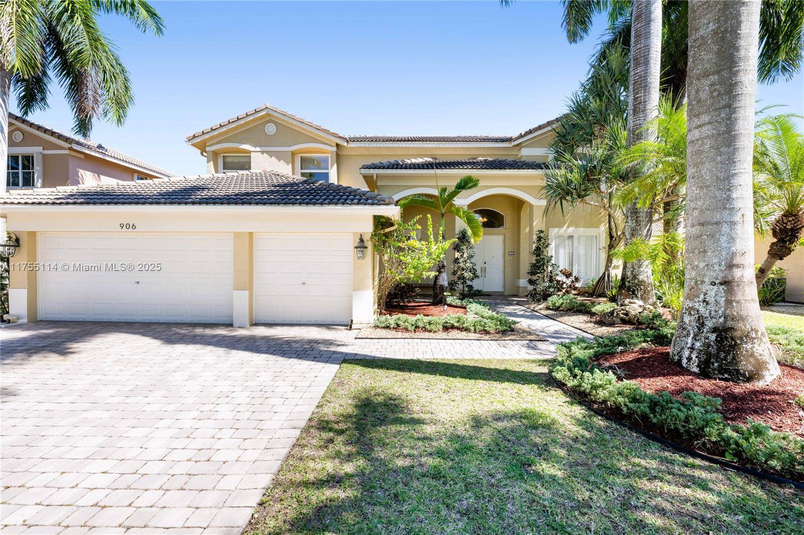 Weston, FL 33327,906 Windward Way
