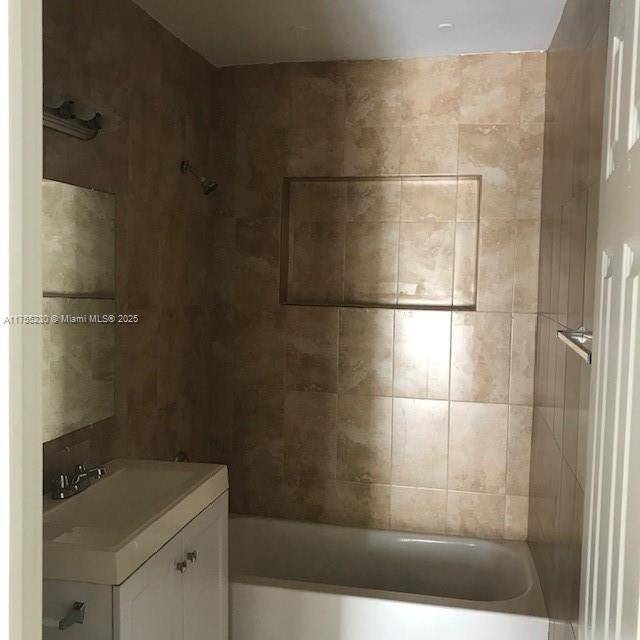 North Miami Beach, FL 33179,1632 NE 183rd St