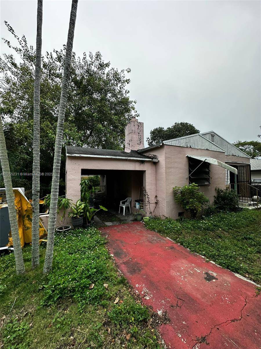 Miami, FL 33127,1043 NW 48th St