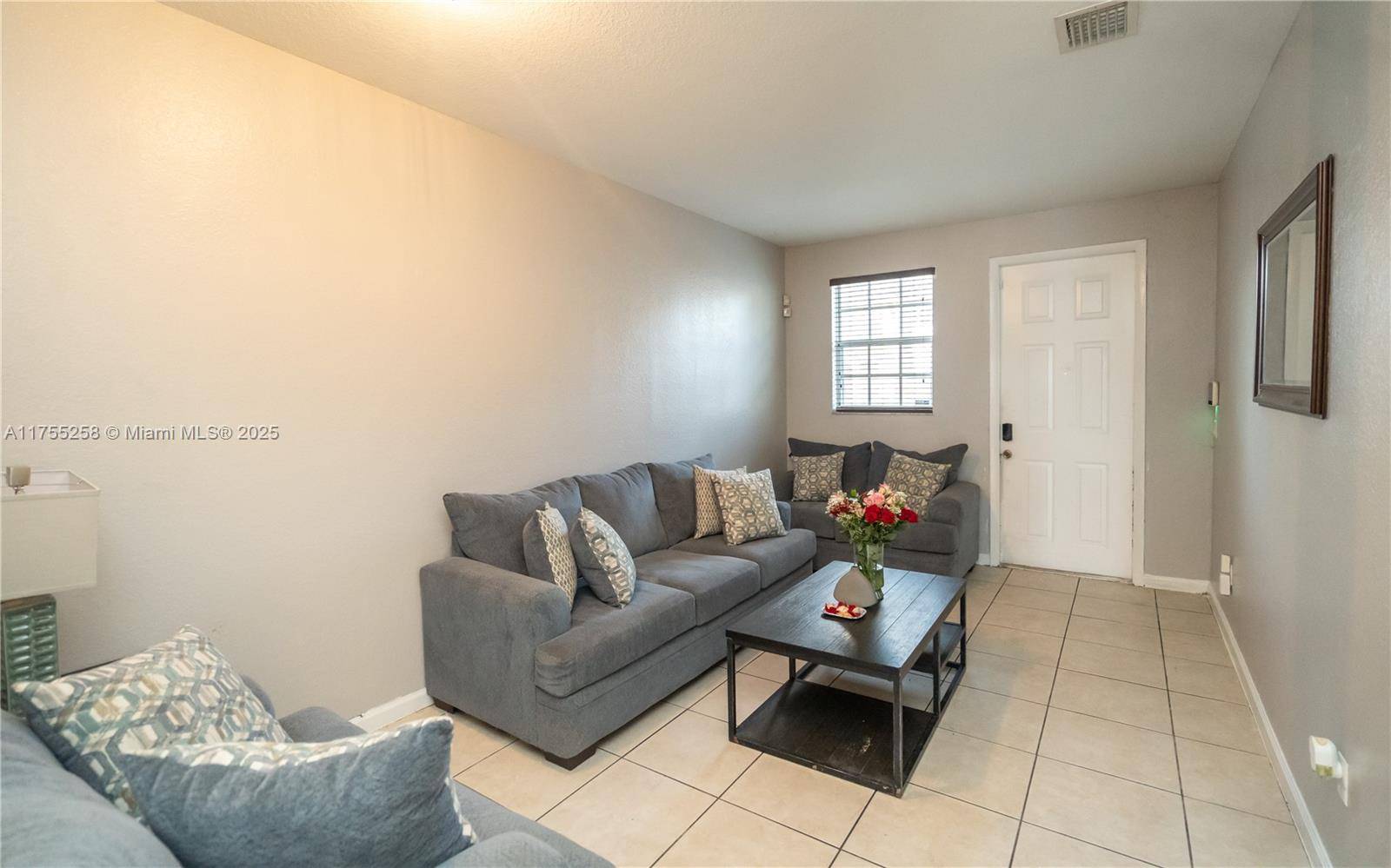 Homestead, FL 33033,2128 NE 6th St #2128