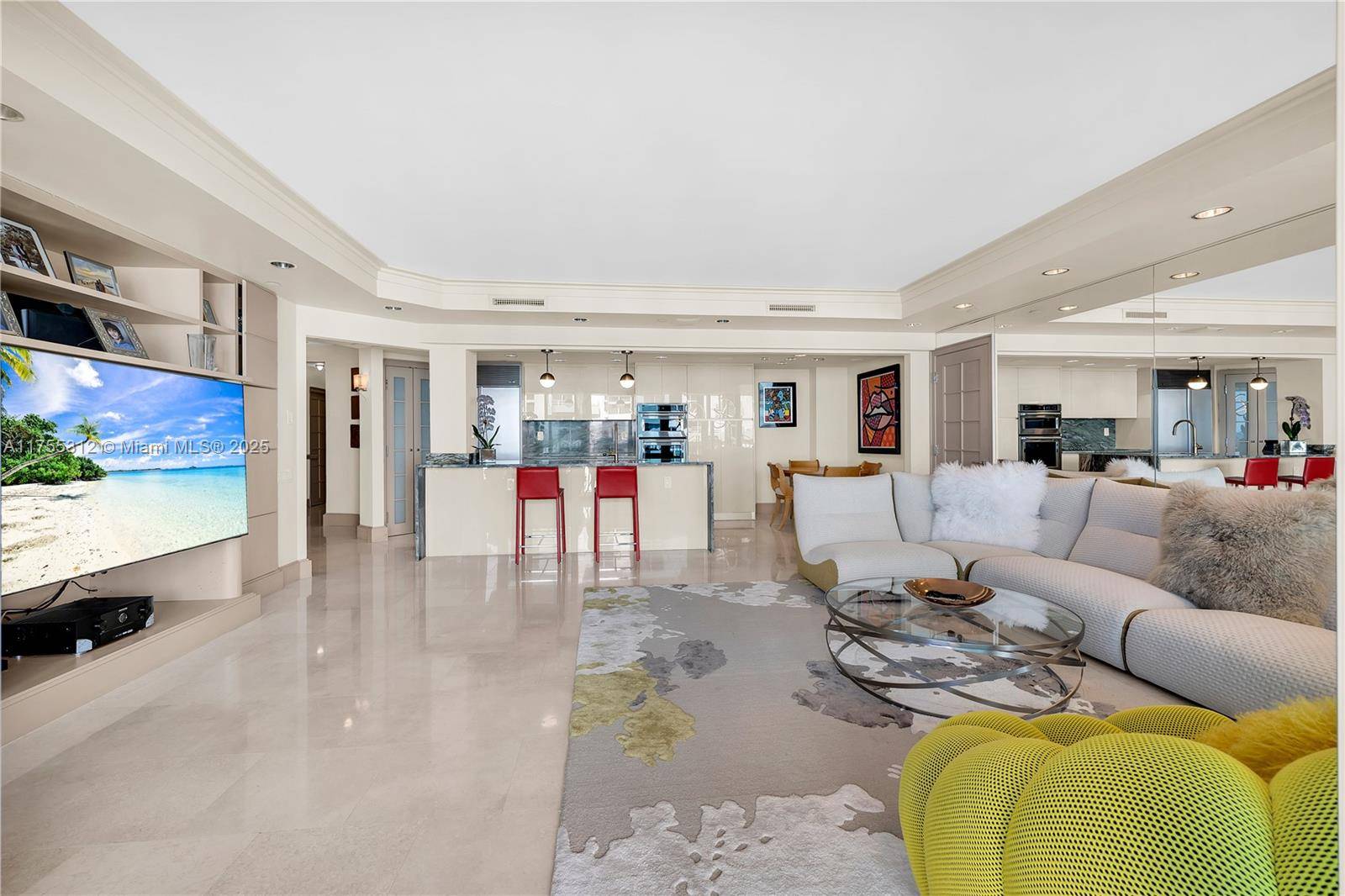 Miami Beach, FL 33139,1500 Ocean Dr #1005