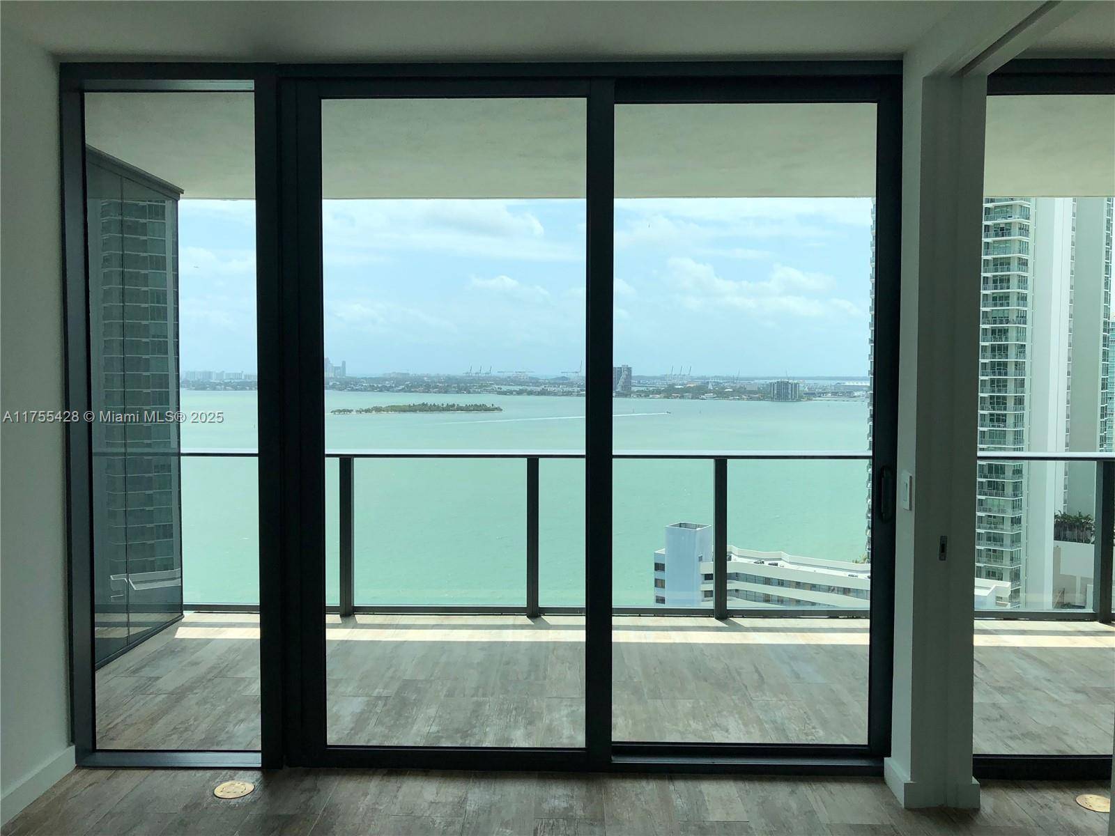 Miami, FL 33137,650 NE 32nd St #2006