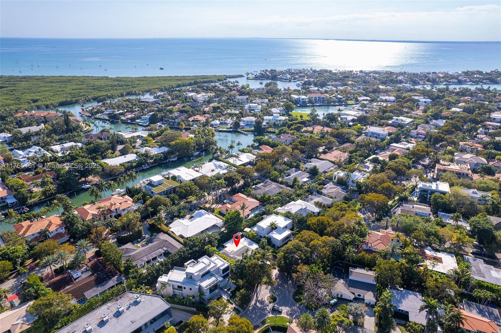 Key Biscayne, FL 33149,92 W Mashta Dr