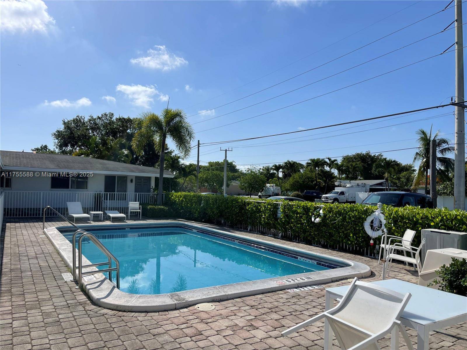 Pompano Beach, FL 33060,231 SW 15th St