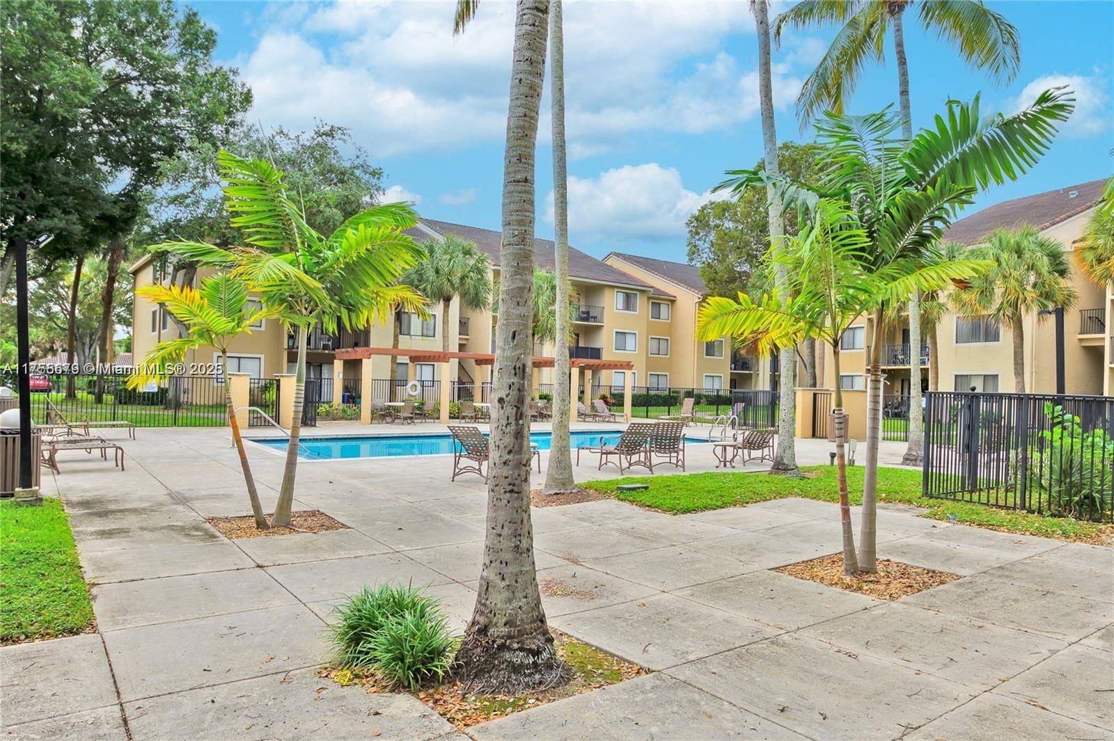 Coral Springs, FL 33071,9200 W Atlantic Blvd #1422