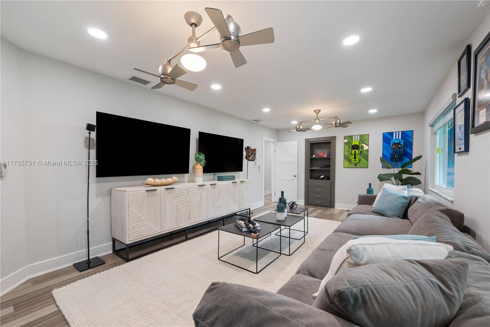 South Miami, FL 33143,8234 SW 60th Ct