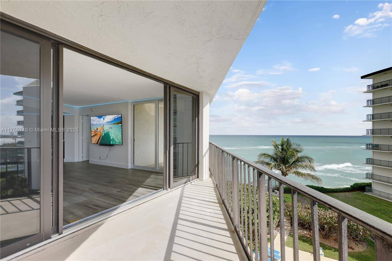 Singer Island, FL 33404,5420 N Ocean Dr #504